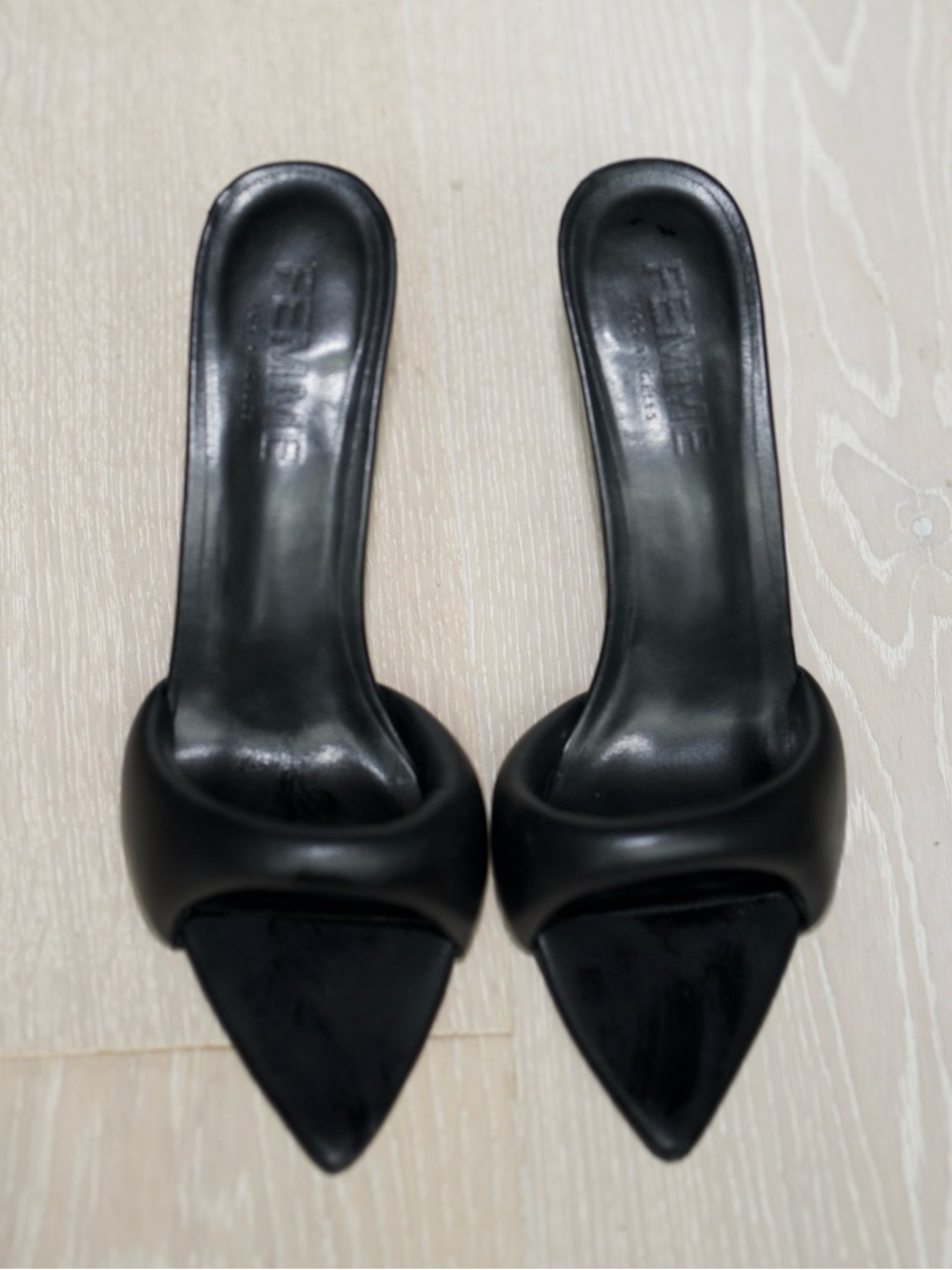 Femme Los Angeles Saint Slipper Black Pointed Toe Stiletto Mule‎ Heels SIZE 38 - Picture 2 of 13